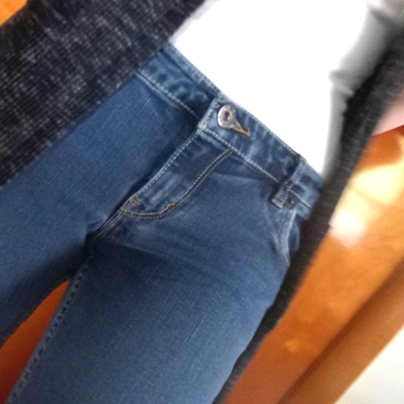 Levi Mid Rise Medium Dark Wash Skinny Jeans 14 Regular - Picture 7 of 13